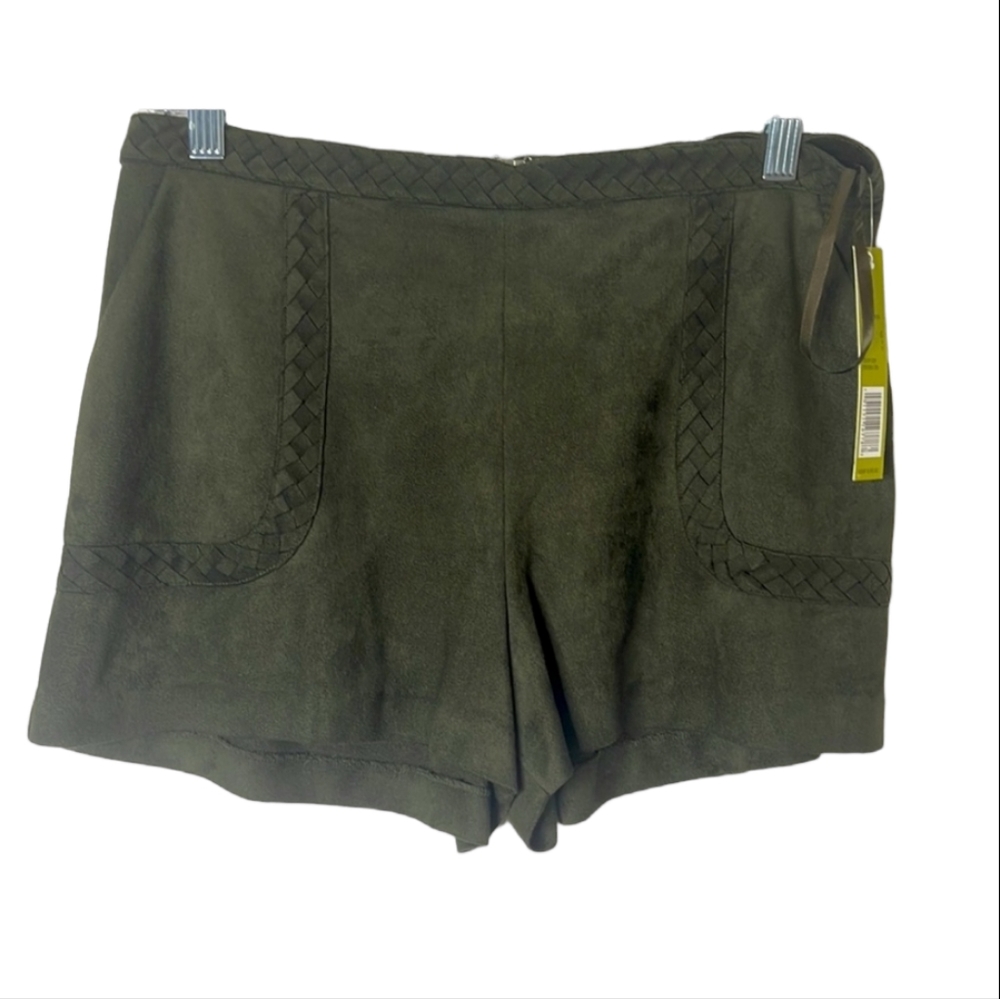 NWT! Gianni Bini Faux Suede Shorts - Picture 3 of 5